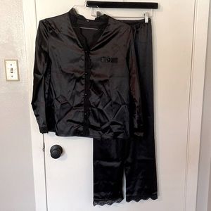 ⭐️ Black Silk and Lace Trim Pajama Set